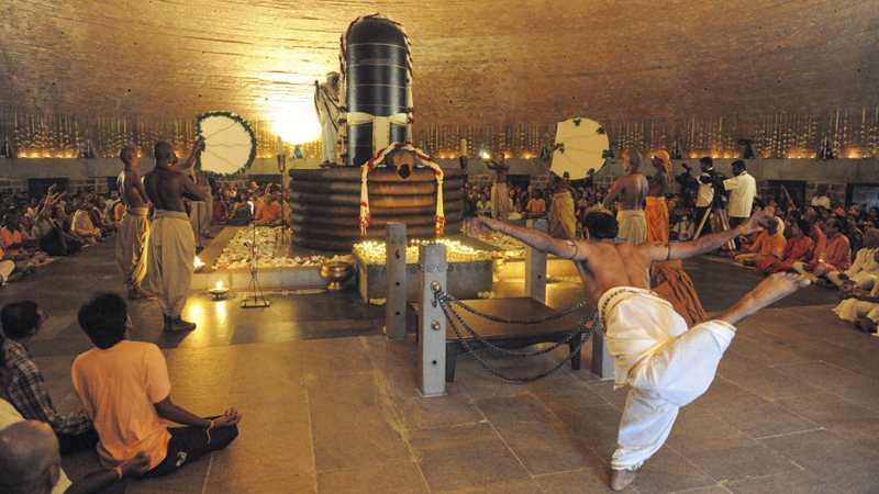 迪阿纳灵伽圣殿大事与庆典_isha瑜伽 萨古鲁