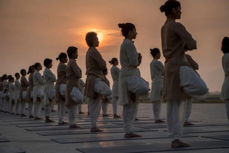 国际瑜伽节 -- 线上公益瑜伽课活动正式开启