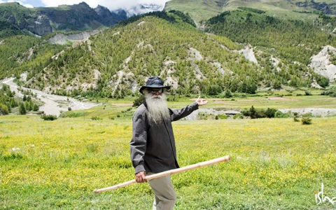 一个人如何才能应对如此庞大的业力之山？