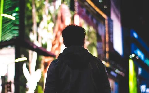 如何度过一个有意义的人生？