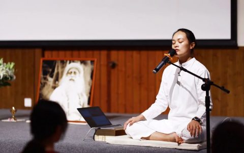 通往自由和幸福的生命旅程——Isha老师分享